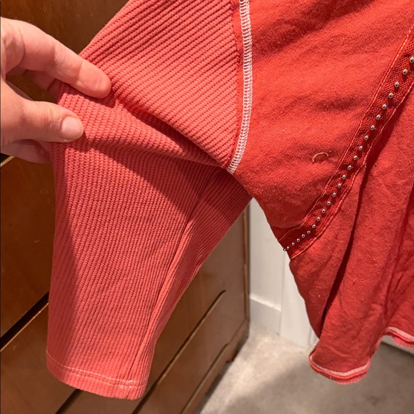 POL Coral Button-Front Long Sleeve Henley Top - Picture 7 of 8